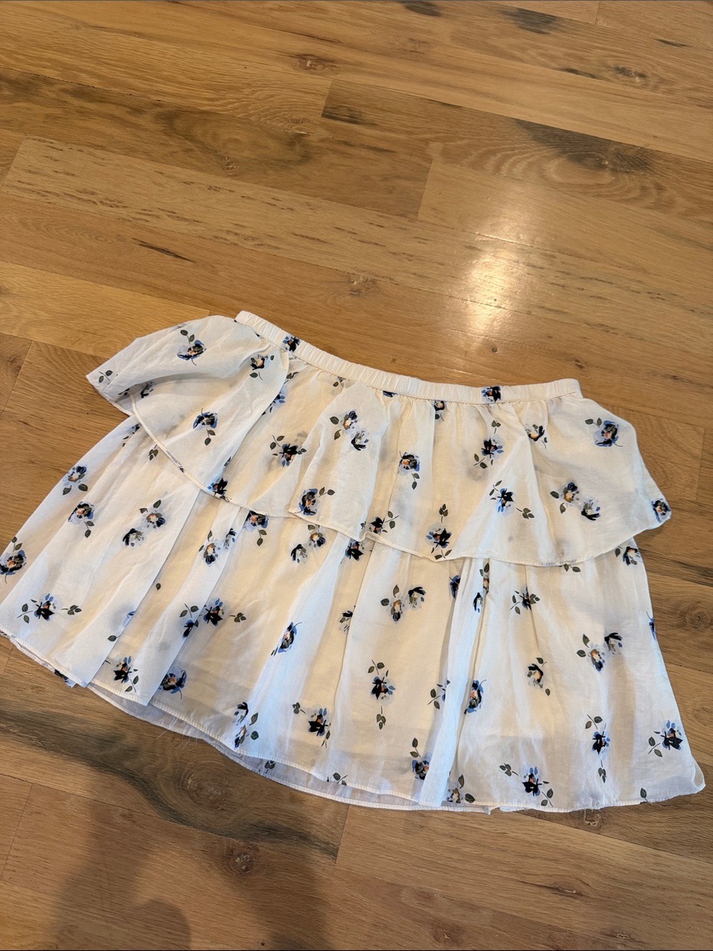 Universal Thread Cream Floral Tiered Mini Skirt